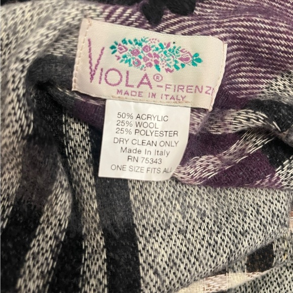 VIOLA - Firenze Made In Italy Plaid Fringe Wrap Shawl Poncho - Picture 5 of 5